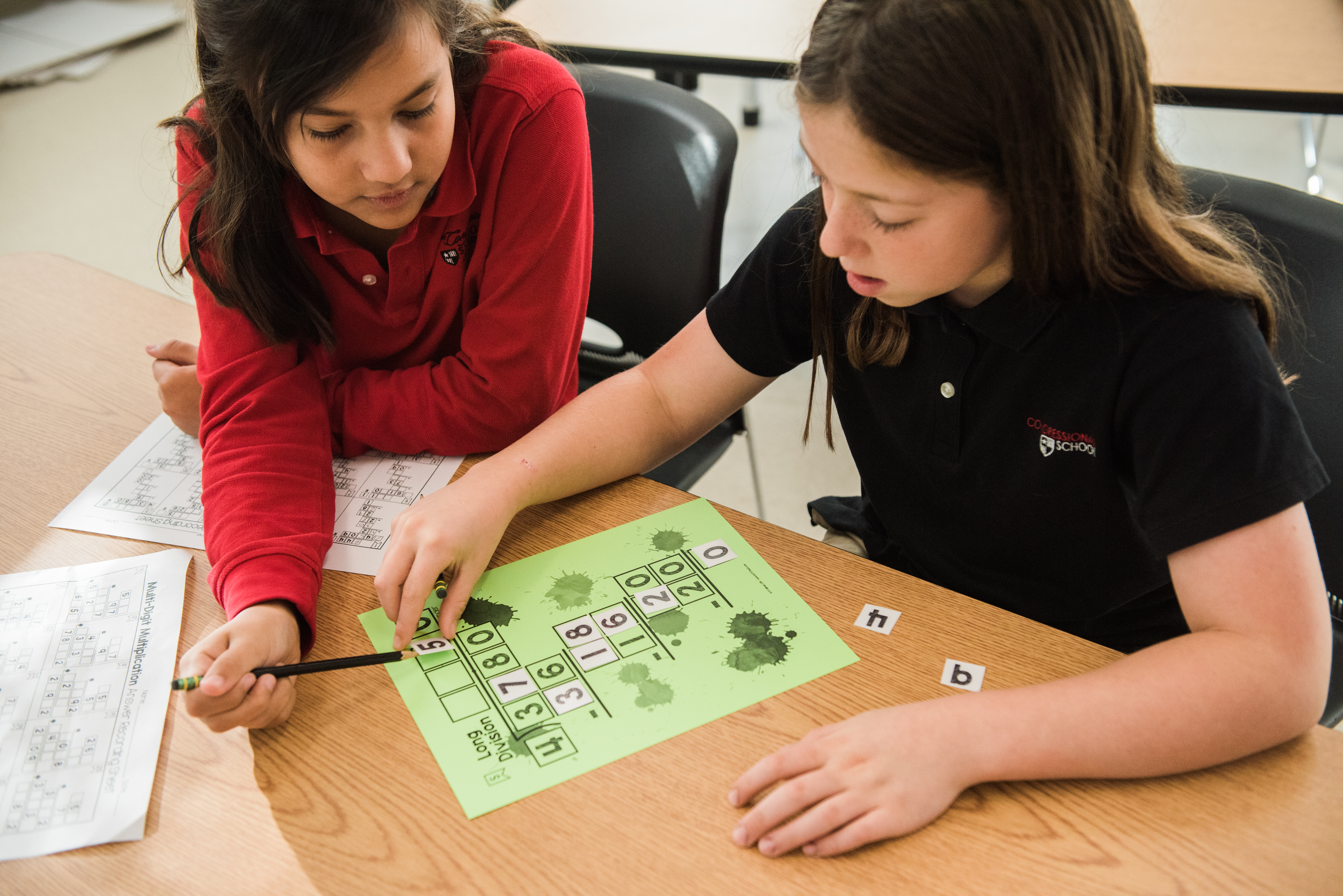 Congressional_Fall2017_180 students working together math