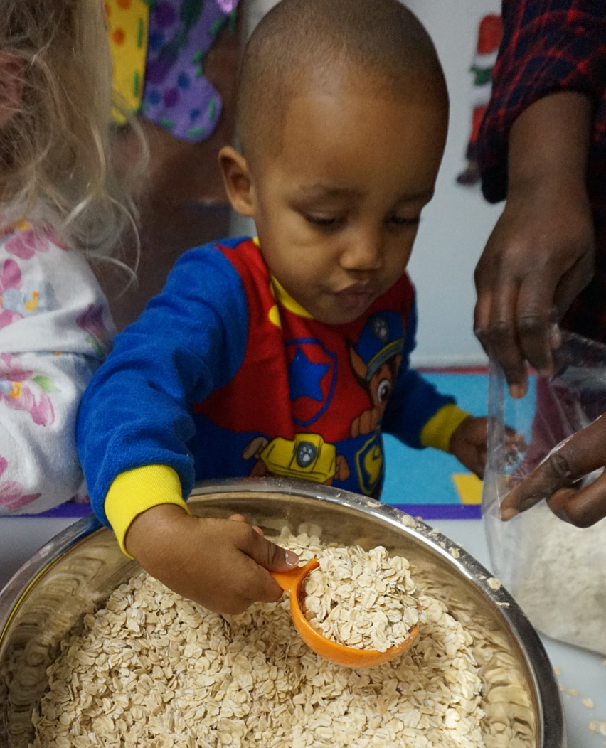 MATH-3-B preschooler measuring cooking