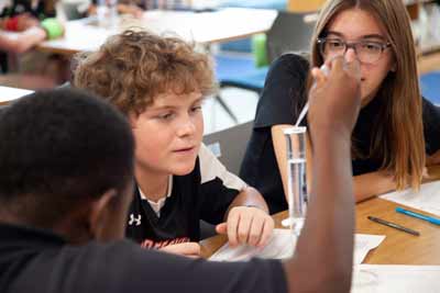 IMG_8989 Students working on science experiment